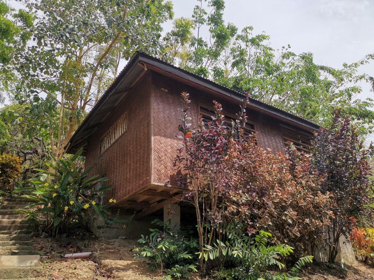 Tapik Beach Park Guest House El Nido Exteriör bild